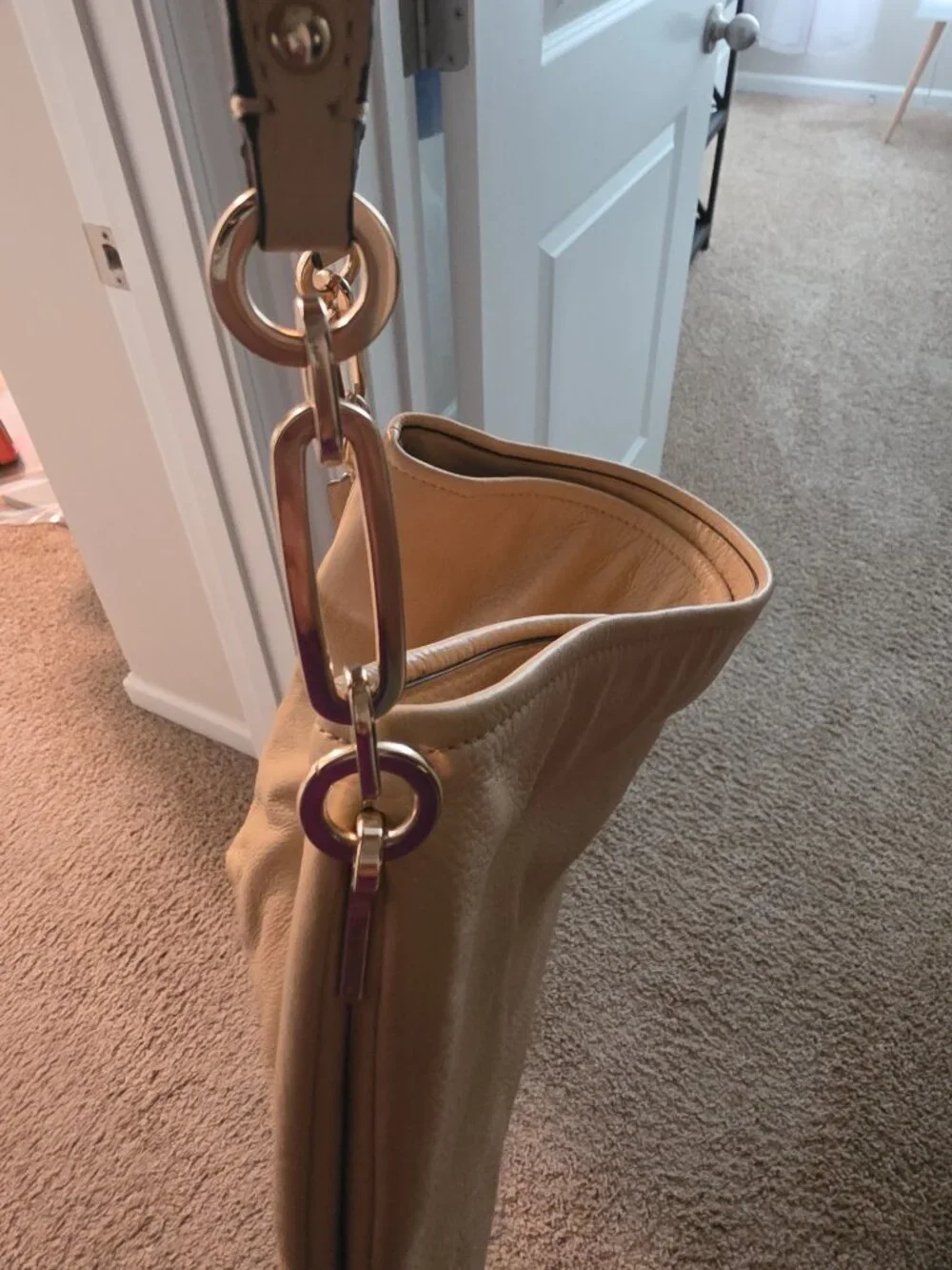 Coach Madison Leather Shoulder Bag Gold Hardware – Classic Luxury